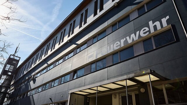 Feuerwehr Zug Feuerwehr Gebäude