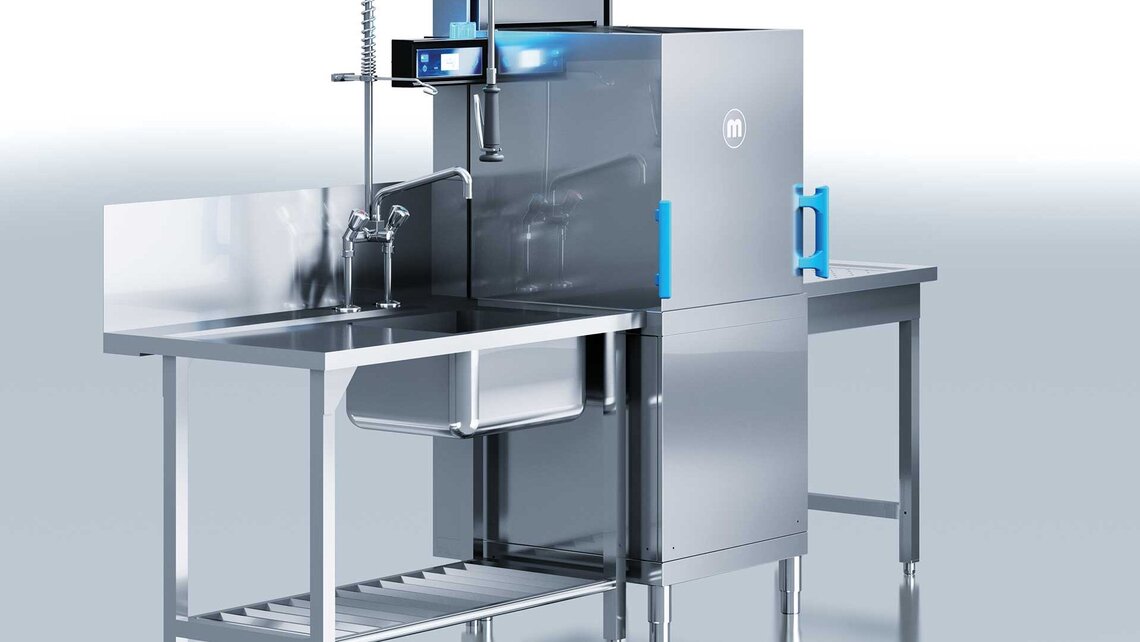 Rinsing reusable cups quickly and securely with hood type machine M-iClean H by Meiko