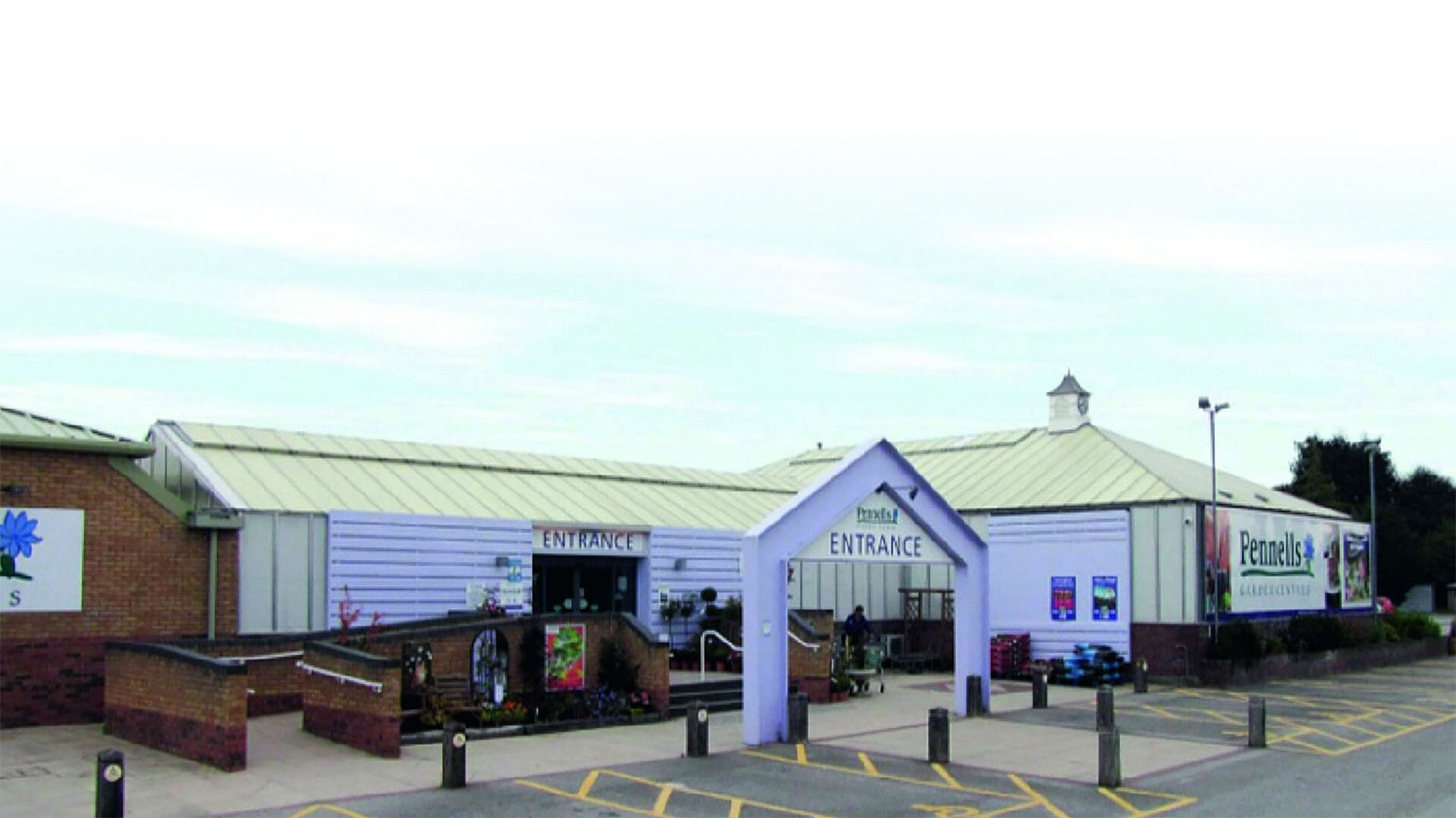 Pennells Garden Center from the outside