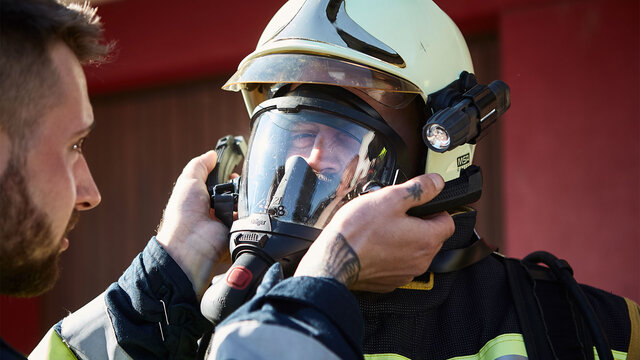 freiwillige Feuerwehr Büren Feuerwehrmann